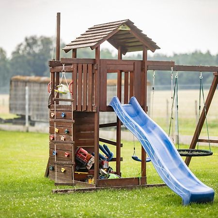 Apartman Dvorce Straz nad Nezarkou Luaran gambar